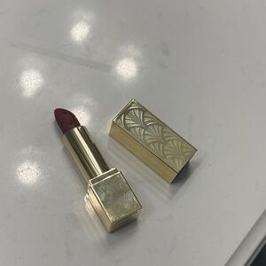 Estée Lauder lipstick - Strictly Confidential